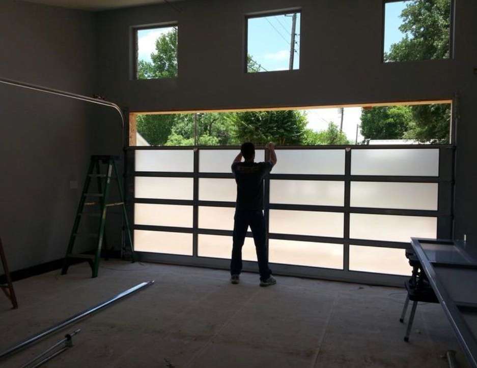 Garage Door Opener Repair in Fort Lauderdale